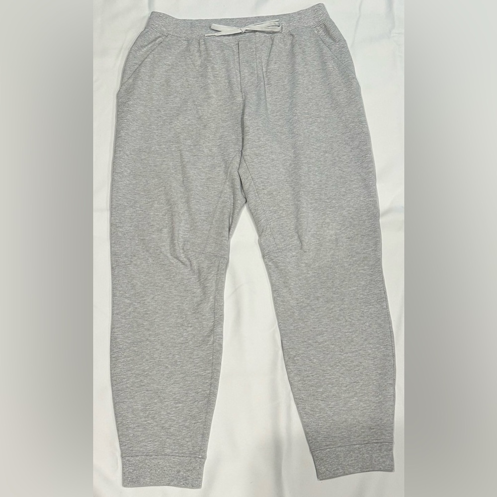 Professional Athletes Lululemon Joggers 
Heather Gray- Men’s XL